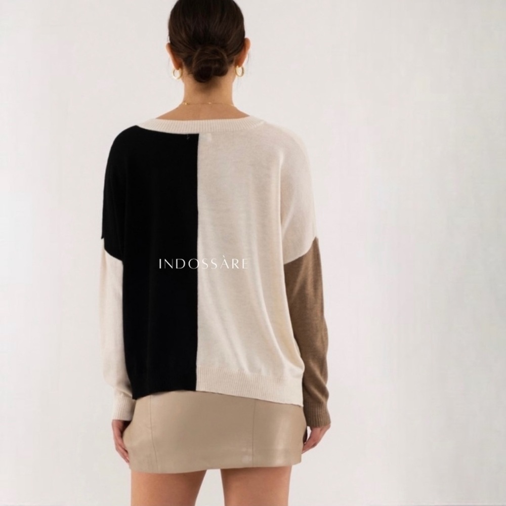 The Essential Color Block Pullover Sweater - Picture 6 of 7